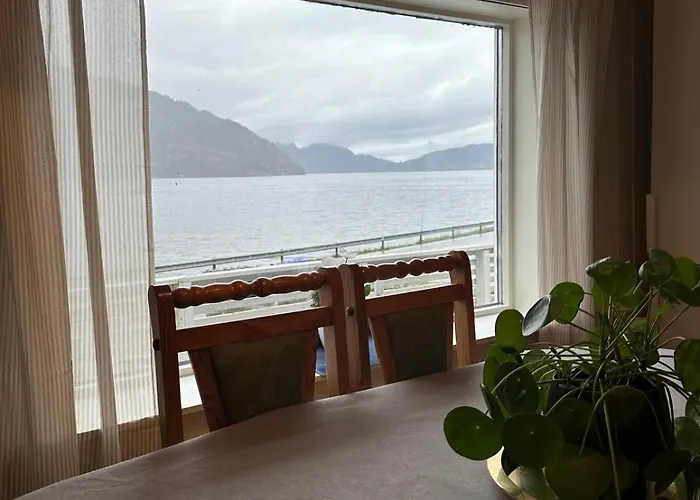 4 Bedrooms Near Skiing With View Of Fjord Semesterbostad Sauda